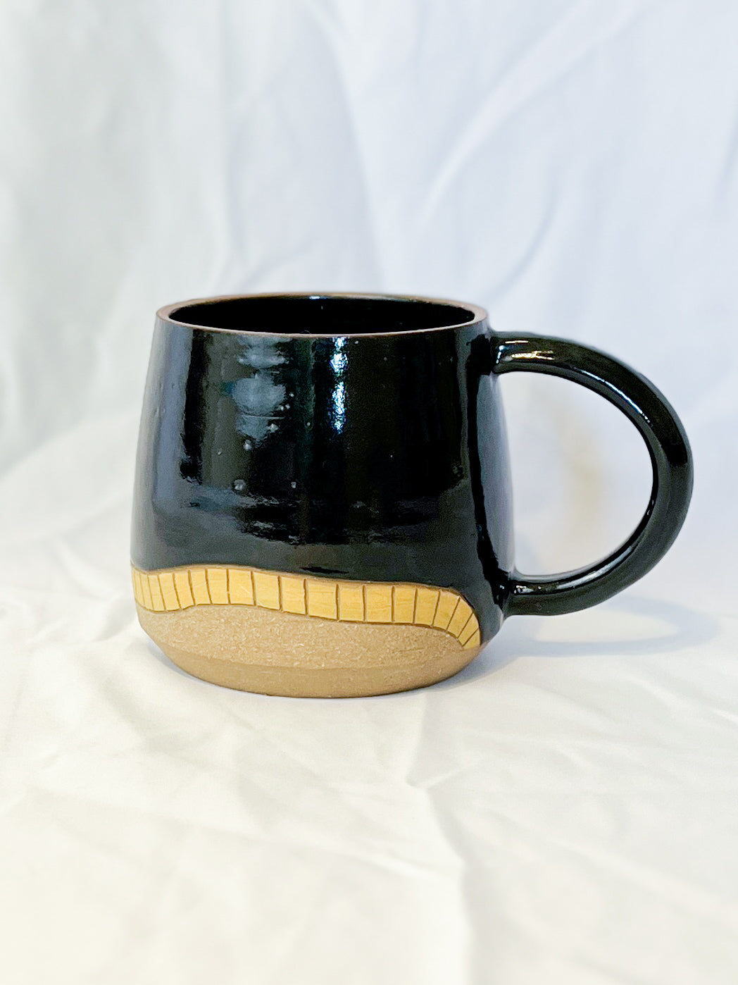 Mug - Black/Yellow - 20oz