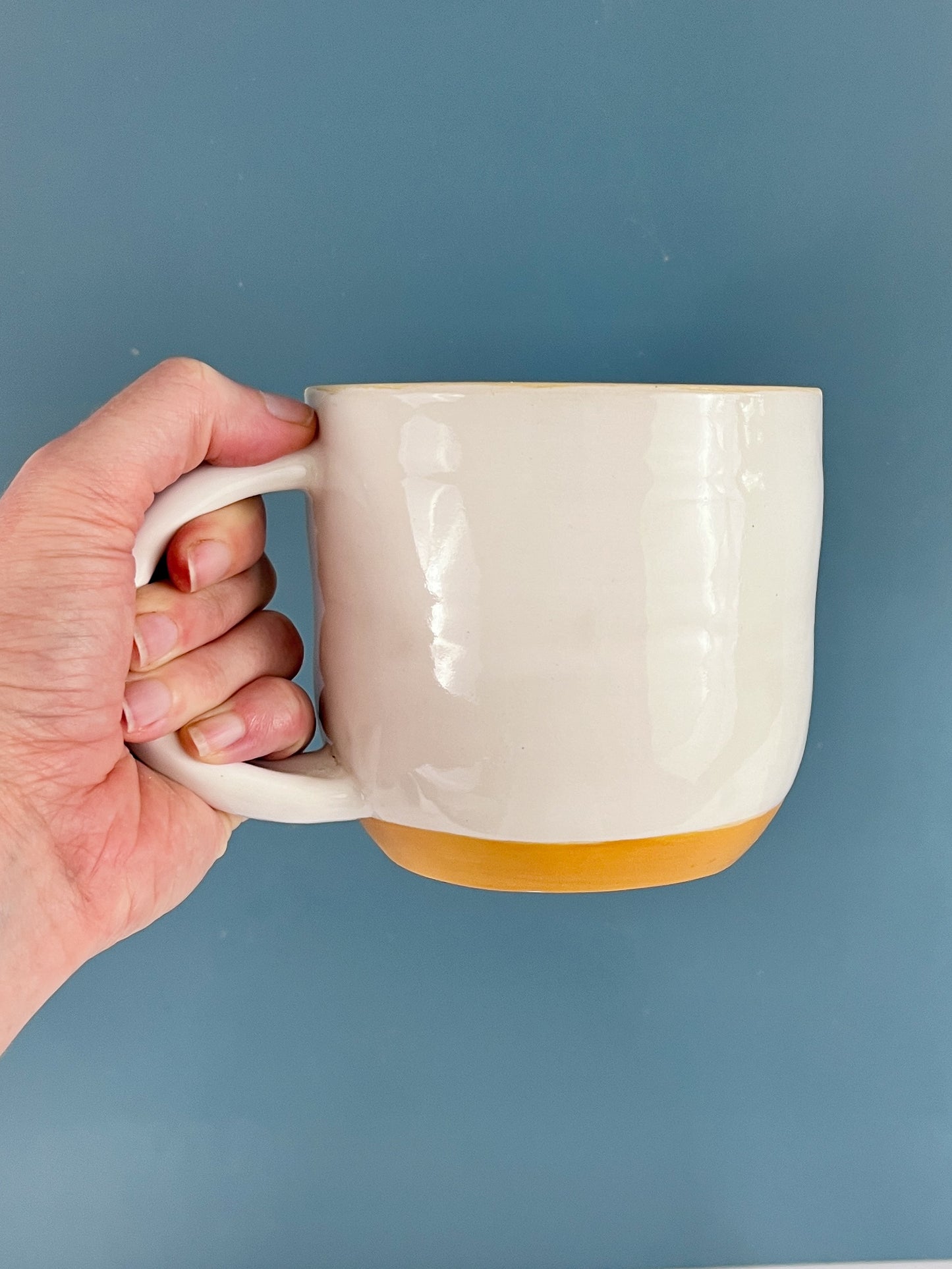 Mug - White/Yellow - 20oz