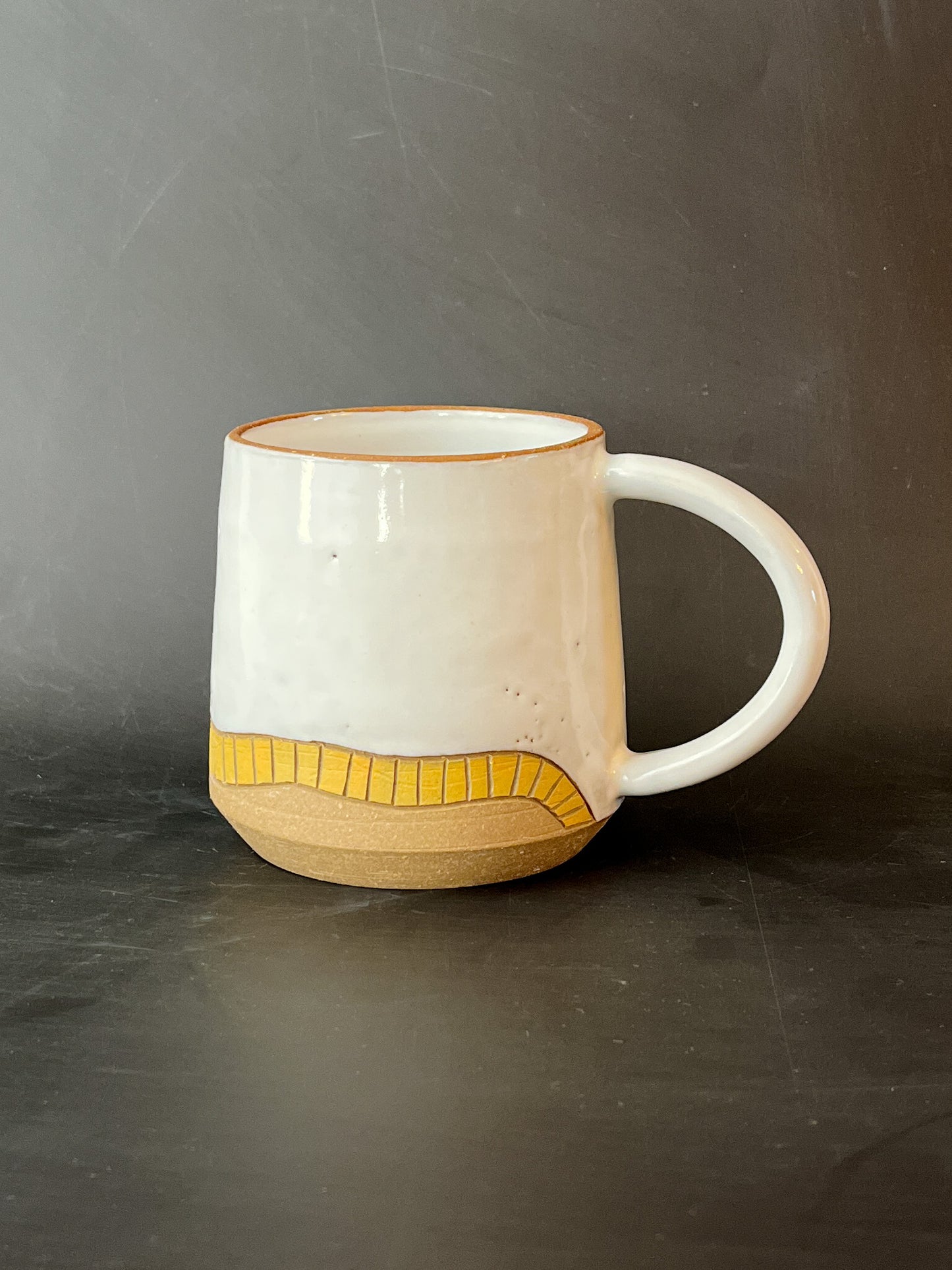 Mug - White/Yellow- 18oz