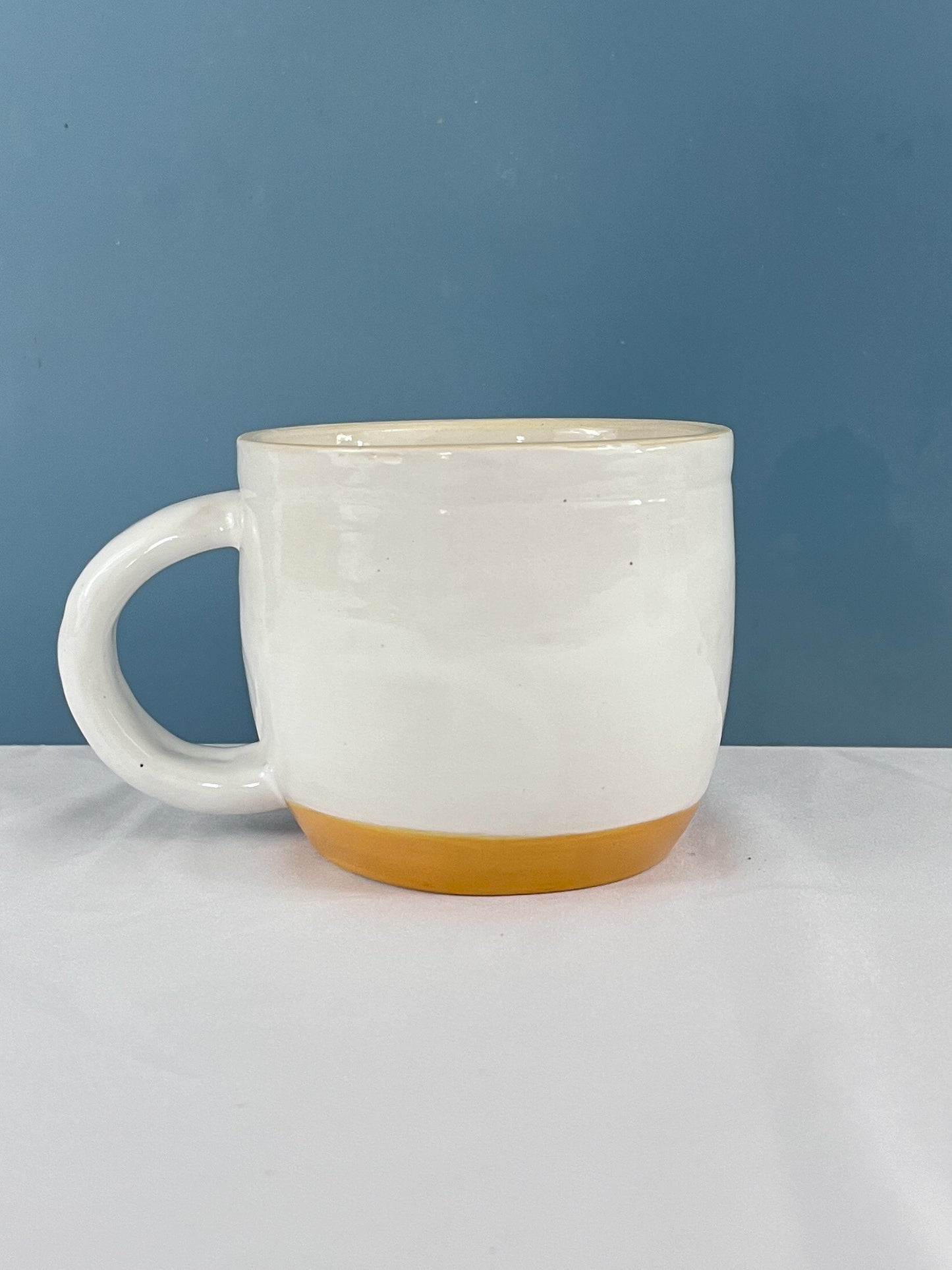 Mug - White/Yellow - 20oz