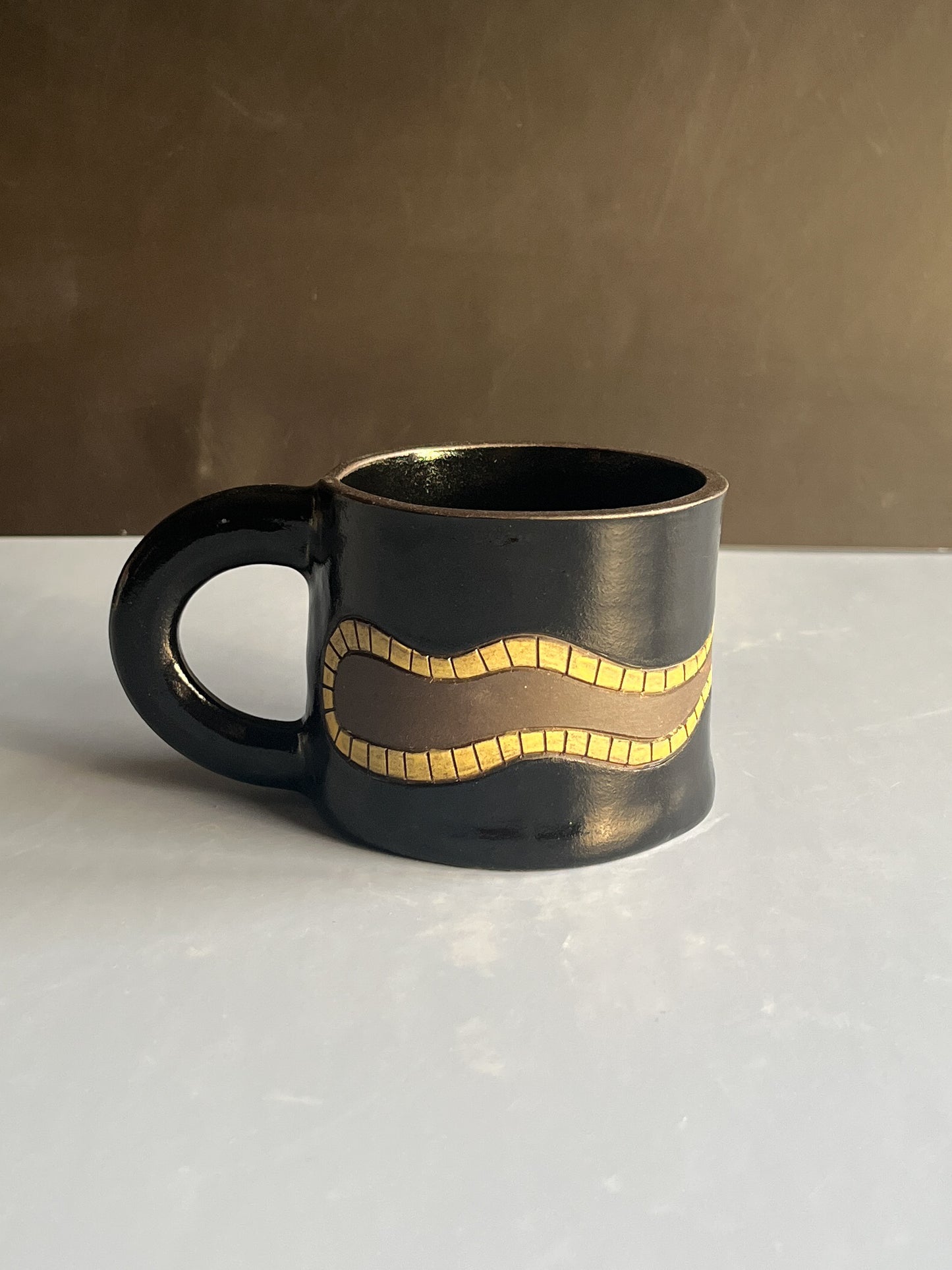 Mug - Black/Yellow